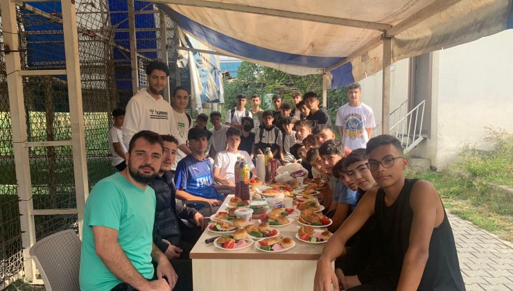 Bağcılar Güneşli Gençleri Moral Depoladı