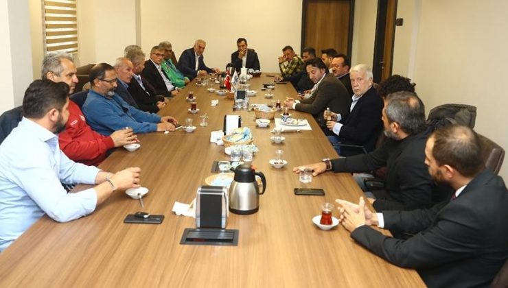 Başkan Özdemir Kulüp Başkanları ile bir araya geldi