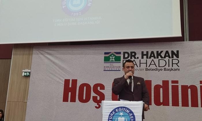 TÜRK EĞİTİM SEN’E KATILAN 496 ÜYE OLAN ÖĞRETMENLERE ROZETLERİ TAKILDI