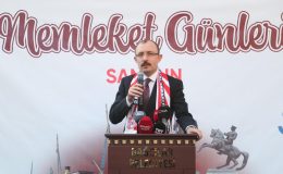 <strong>Ticaret Bakanı Mehmet Muş, Bağcılarlılarla buluştu</strong>
