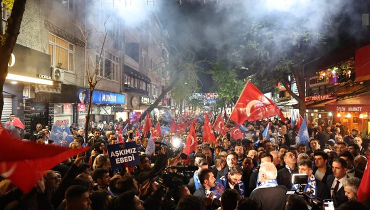 AK PARTİ BAĞCILAR’DA GÖVDE GÖSTERİSİ YAPTI