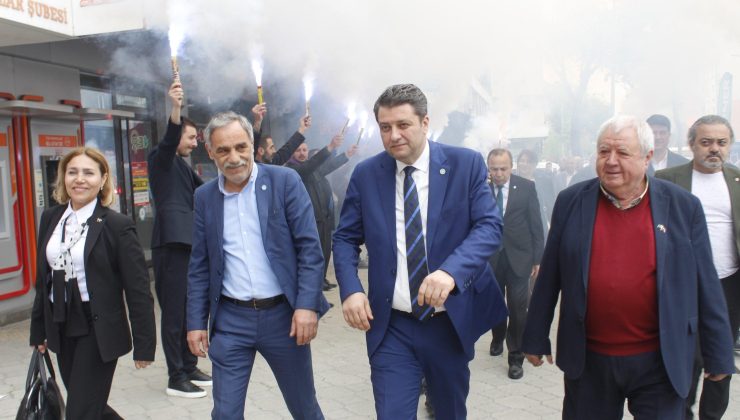 İYİ PARTİ KURUCULARINDAN ERSİN BEYAZ’A MUHTEŞEM KARŞILAMA