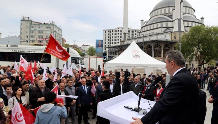 BBP Genel Başkanı Mustafa Destici Bağcılar’da konuştu