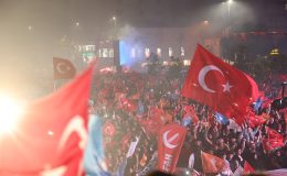 ERDOĞAN KAZANDI, BAĞCILAR’DA KUTLANDI
