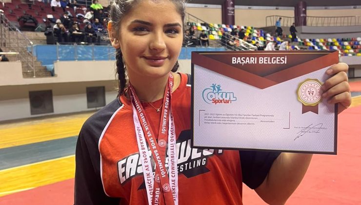 Bir başarıda kadınlarda Bağcılar’a geldi