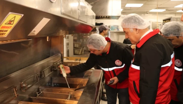Bağcılar İlçe Tarım ve Orman Müdürlüğü’nden fast food işletmelerine denetim