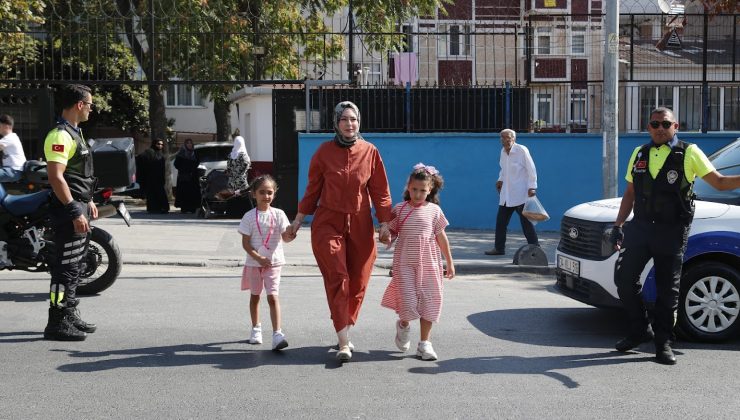 Bağcılar zabıtası ile okul yolu daha güvenli