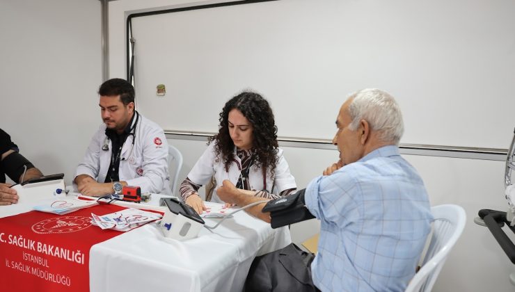 Bağcılar Meydanı’nda ücretsiz sağlık hizmeti
