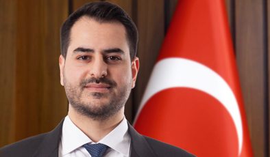 AK Parti’de Gültepe İstifa etti!