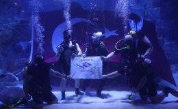 Engelliler, su altı dalışı yaparak yeteneklerini sergiledi