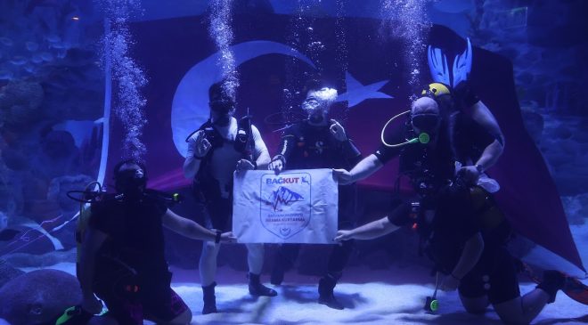 Engelliler, su altı dalışı yaparak yeteneklerini sergiledi