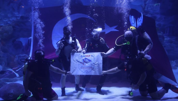 Engelliler, su altı dalışı yaparak yeteneklerini sergiledi