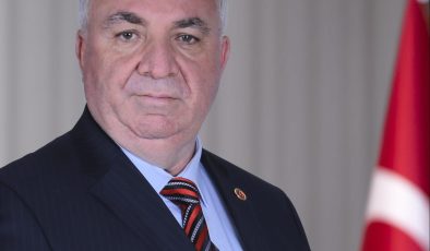 CHP’li Mehmet Tuncer Regaip Kandili Mesajı Yayınladı