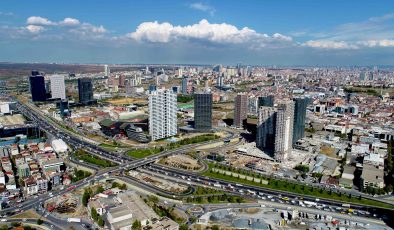 Gazeteci Mithat Sayar yazdı “BAĞCILAR GÖÇ VEREN İLÇE Mİ OLDU?”